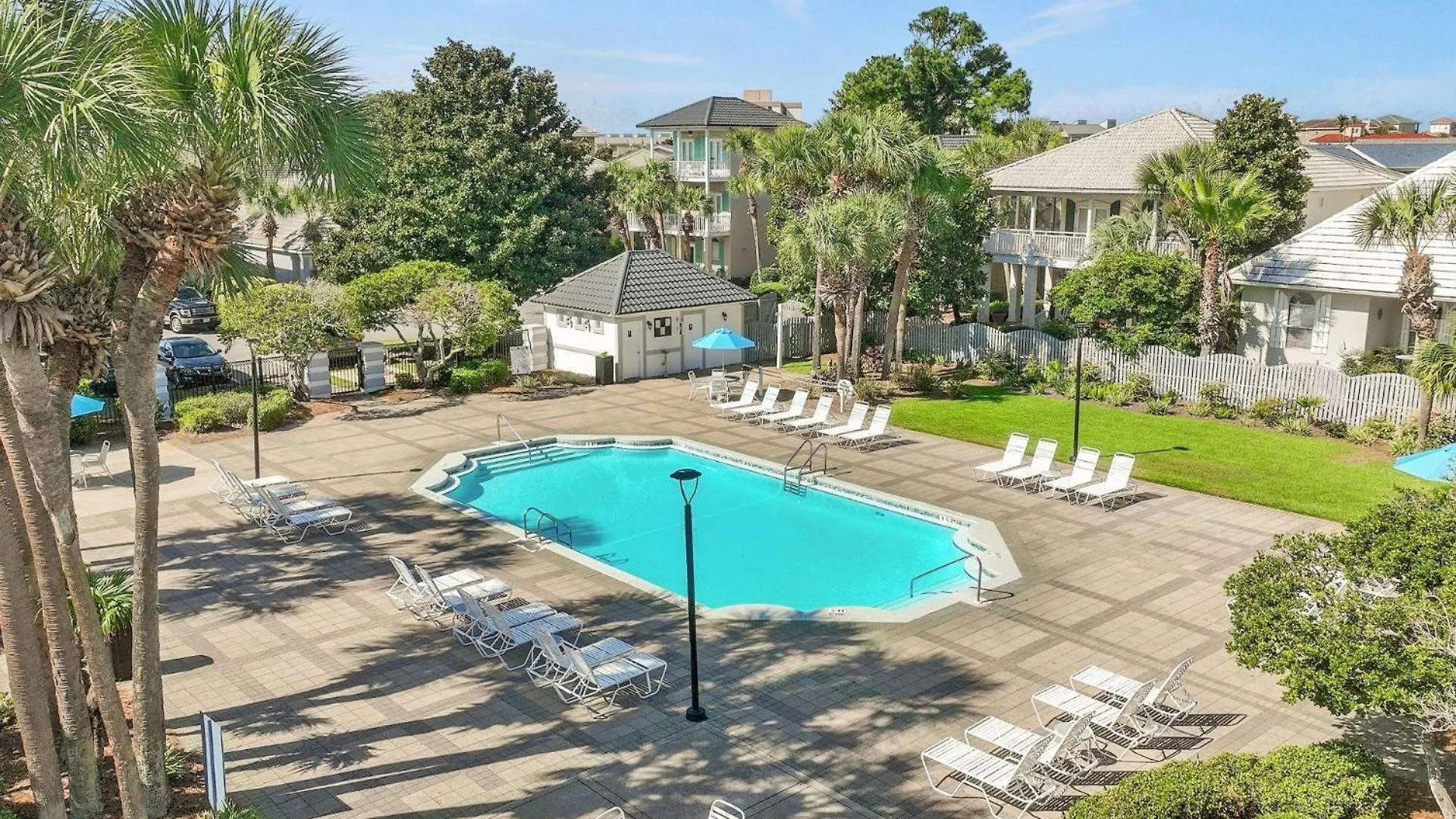 Sapphire Cove 15 ~ Turquoise Twinkle Villa Destin